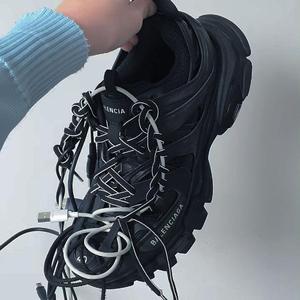 美女裸体自慰一区
